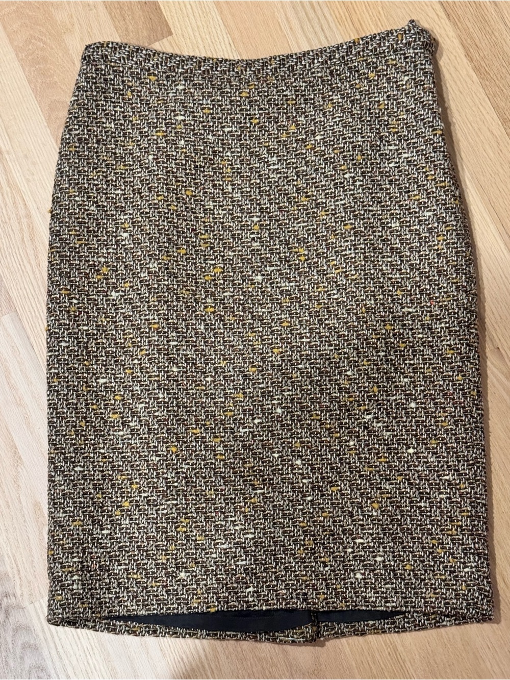 Ann Taylor LOFT pencil skirt is crafted from a textured brown tweed Sz 8 / NWT